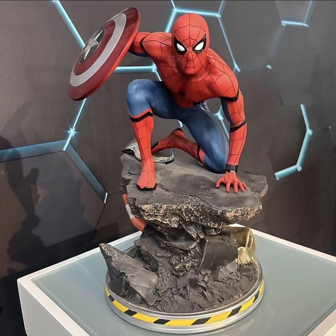

Marvel Studio Человек-паук Мстители 15,74 дюйма/40 см Страж Может двигаться GK Фигурка Щита Боевая Поза Декоративный элемент Миниатюрные Игрушки Подарки