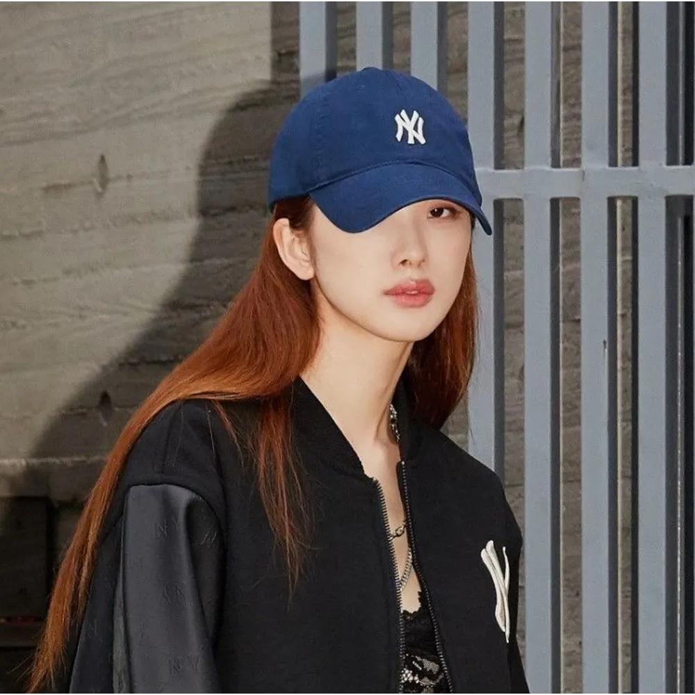 Unisex Rookie Unstructured Ball Cap New York Yankees (3ACP7701N-50NYS)