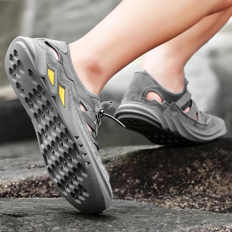 Newest Men'S Shoes Hollow Breathable Men Sandals Casual Outdoor Sneakers Men Stylish Casual Suede Soft Comfortable Walking Loafers