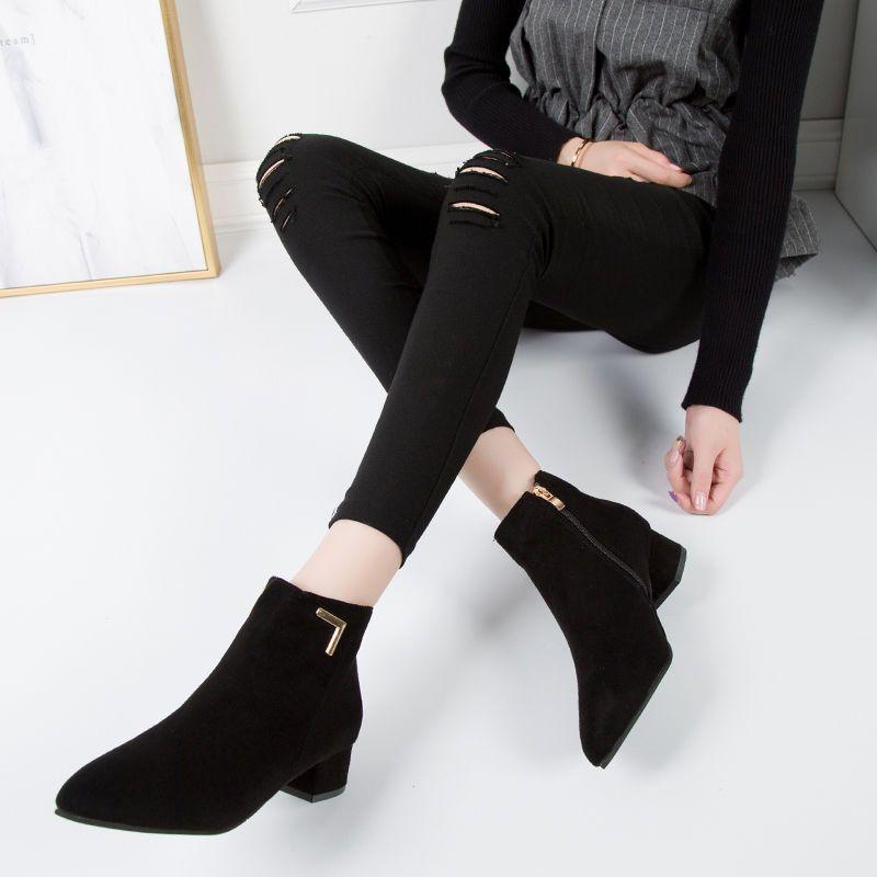 Fashion Female Short Shoes Zip Plain Black Suede High Quality Goth Women's Ankle Boots Comfortable and Elegant On Offer Chic Pu Booties