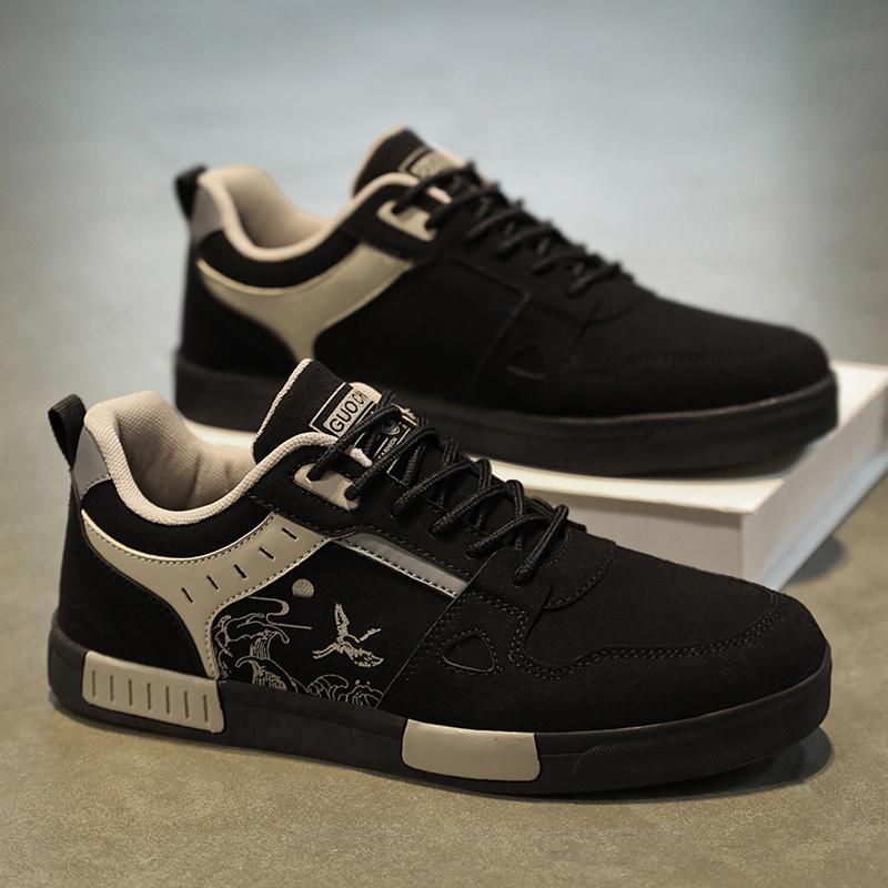 

Men s easy to wipe clean skate shoes, good grip, low top lace up sneakers, men s shoes Comfortable Fashionable Daily Wear Footwear for Men Women 39