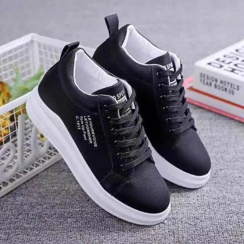 Winter Cotton Shoes Women Plus Velvet Sports Flat Heel Shoes 2025 New Snow Boots Warm Students Casual Shoes