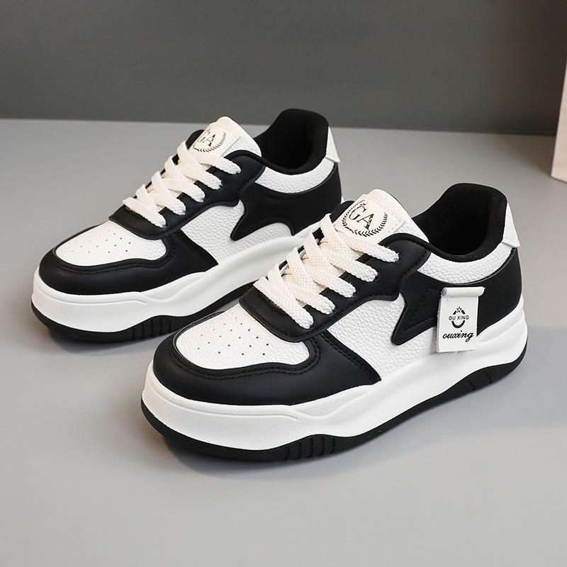 

[Customized] Q5902 new 2025 spring and summer breathable board shoes thick soles increase height round head street shooting student tide 40