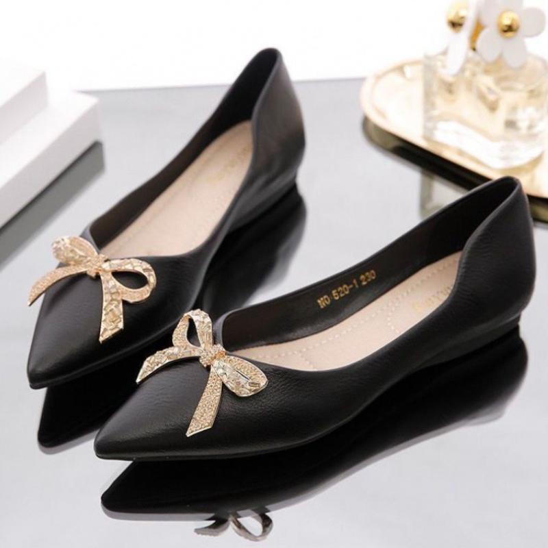 Trendy Flat Sole Single Shoes for Women 2024 New Style Shallow Mouth Pointed Versatile Soft Sole Temperament Luxu Women's Shoes