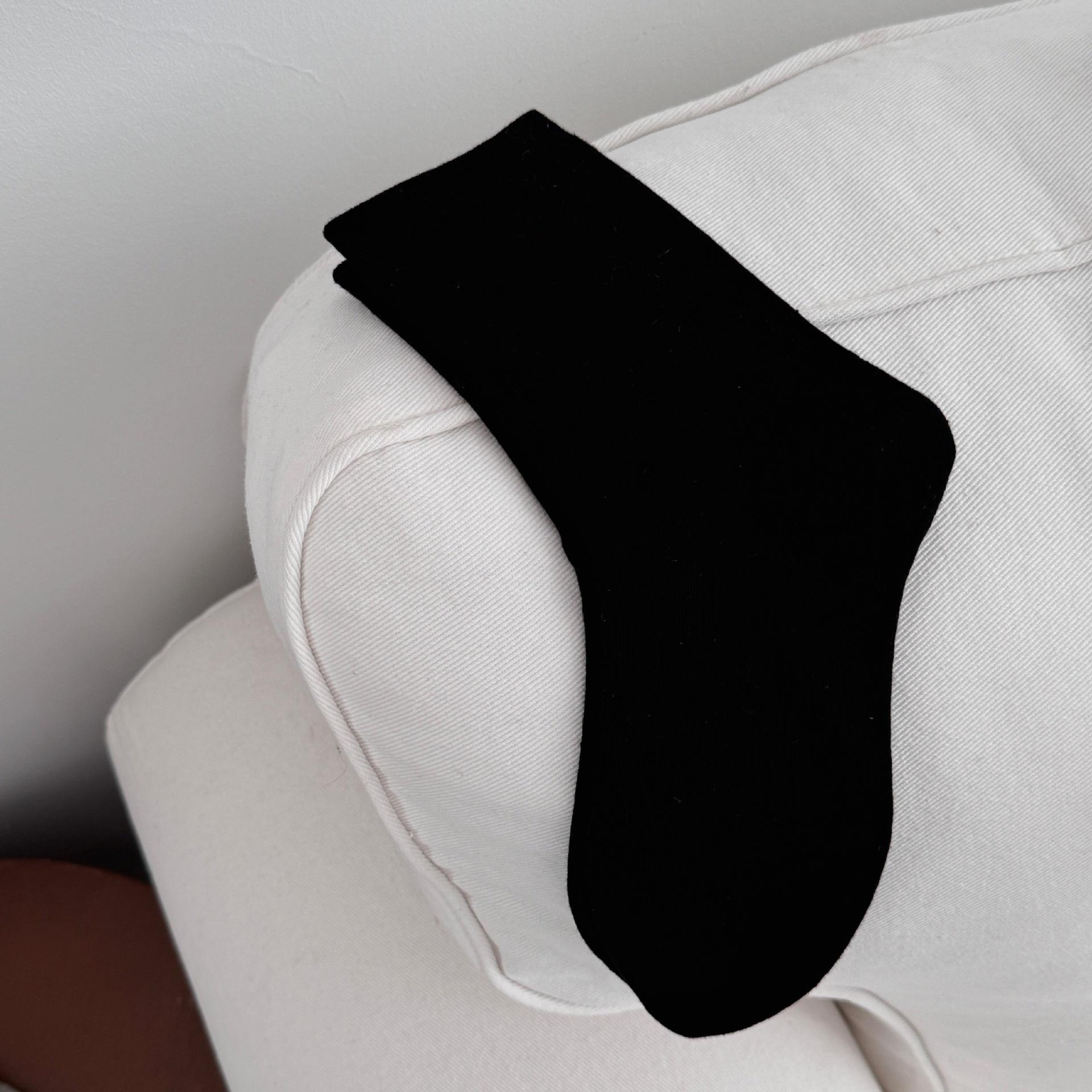 

Ретро Красные Носки Женские Повседневные Модные Однотонные Черные Белые Серые Длинные Носки Осень и Зима Вязаные Хлопковые Носки Средней Длины EUR 35-39 чёрный