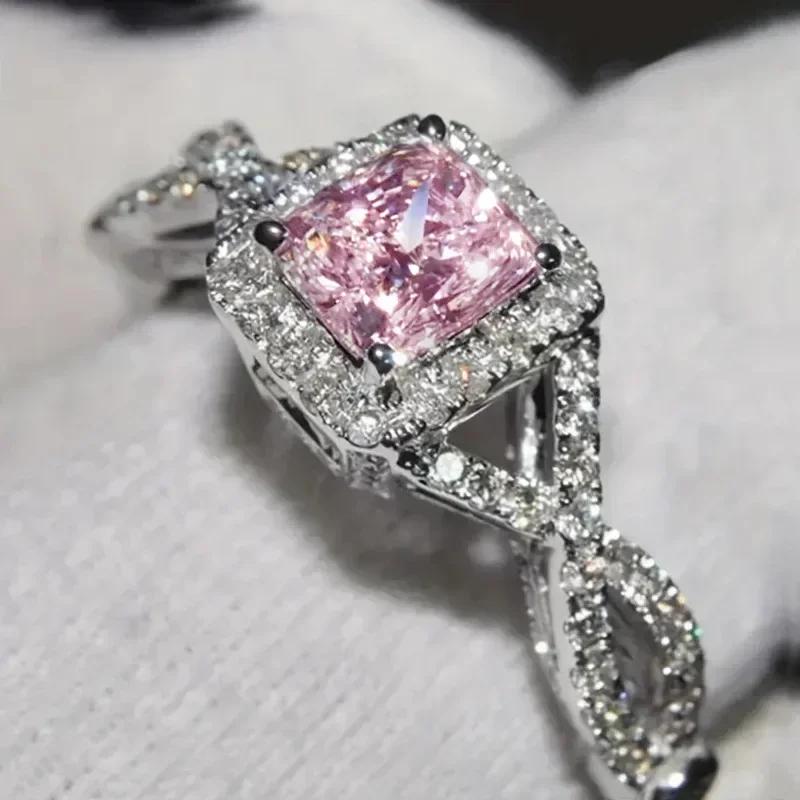 

2026 New Square Bag Chain Twisted Arm Fashion Ring - Cross Geometry Versatile Temperament Engagement Zircon 12