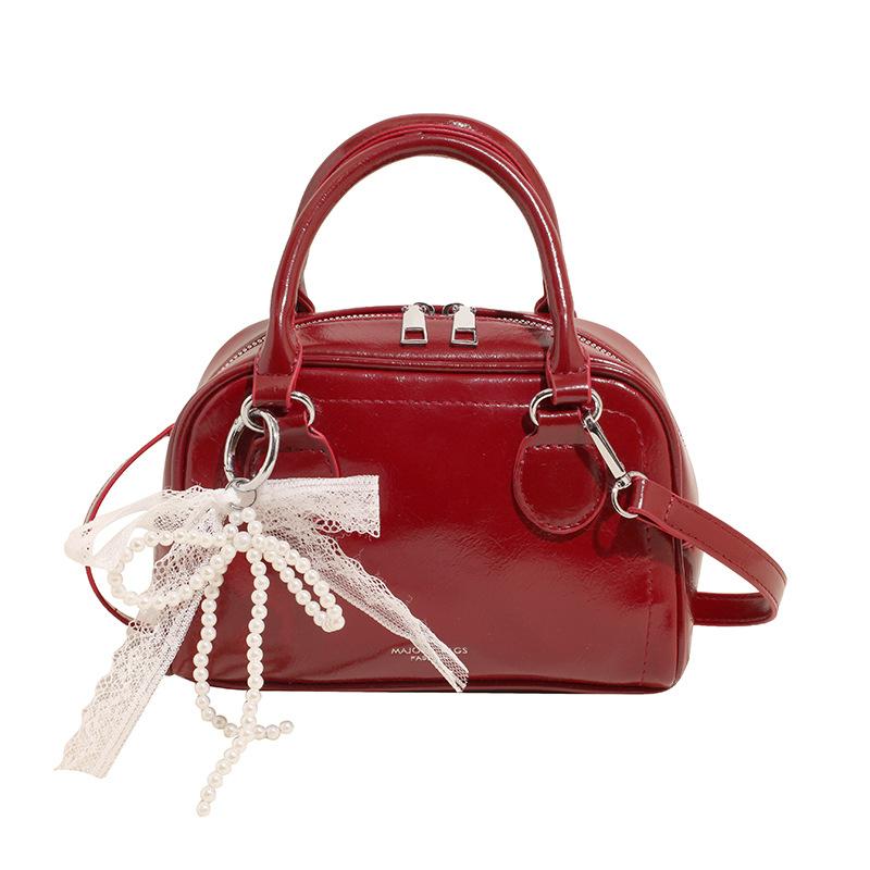 New Women's Bowling Bag One Shoulder Crossbody Bag Portable Toast Bag Fashion Large Capacity Pillow Bag