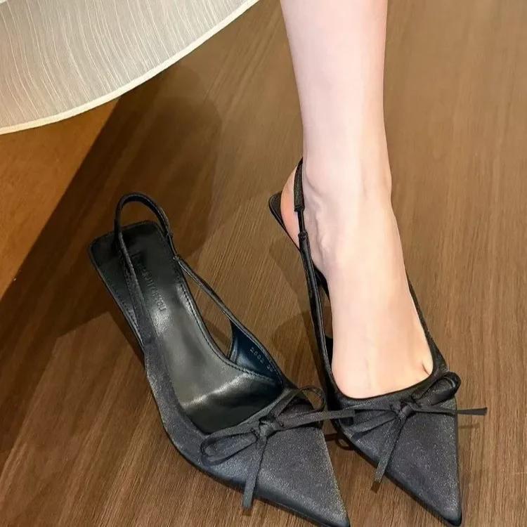 Fashion New Stylefamous Brand Plus Size Bow Pointed Bag Solid Color Vacant One-Row Thin High Heels Sandals