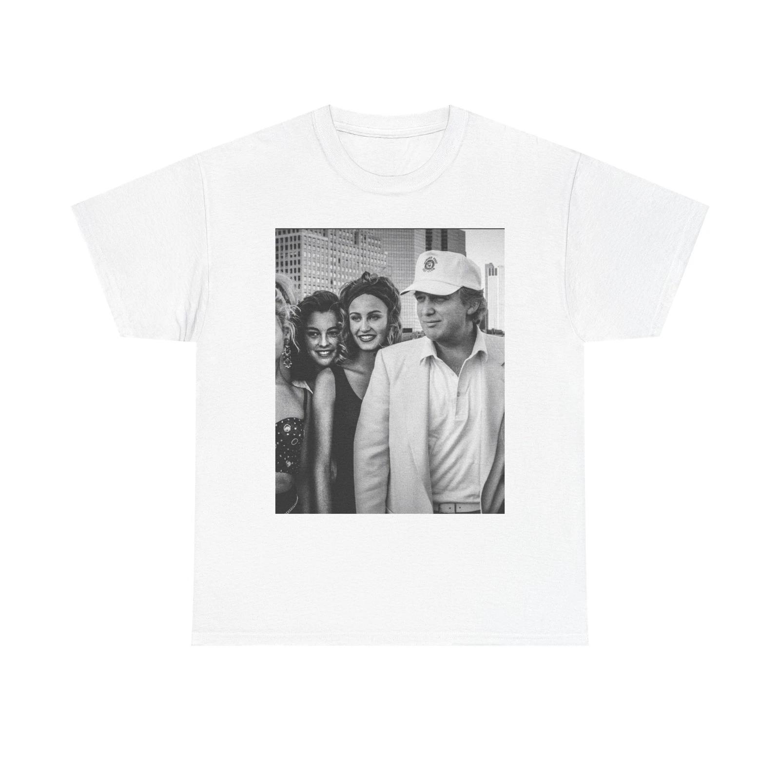 Men s and Women s T-shirts Trump Graphic M