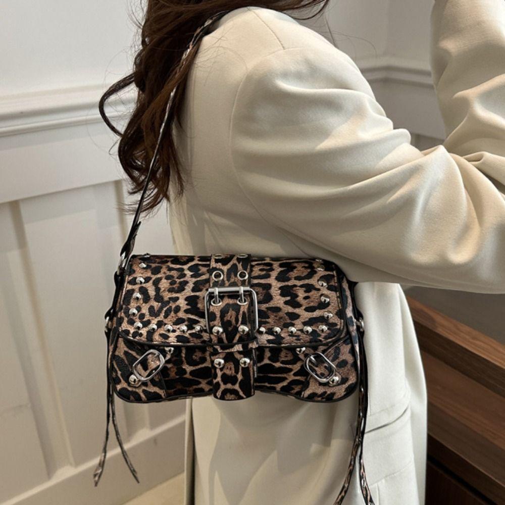 American Style Y2K Armpit Bag Sweet Cool Underarm Bag Casual Rivet Shoulder Bag  Spicy Girls
