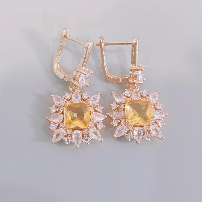 Luxuriöse Kristall Ohrringe für Frauen 2023 Neue Gold Farbe Zirkon Tropfen Ohrring Mode Hochzeit Engagement Party Schmuck Zubehör