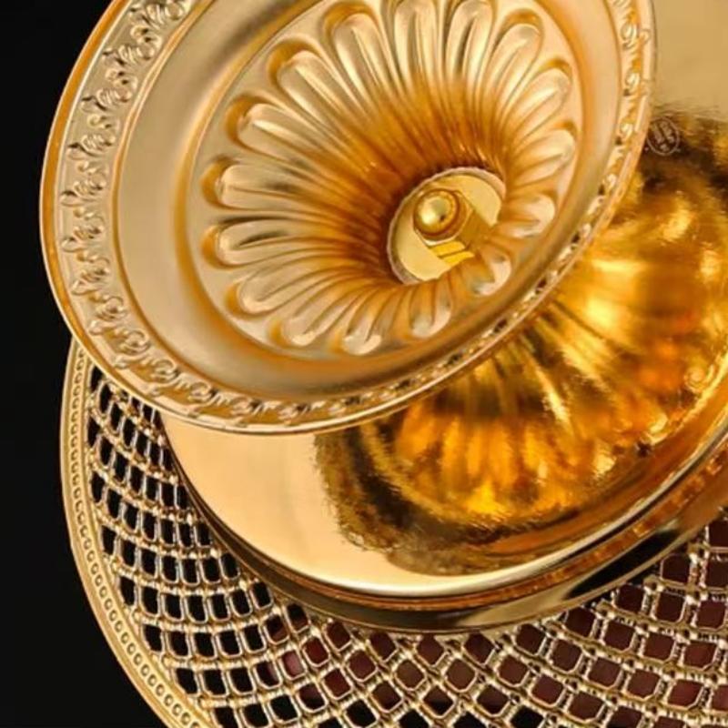 European Fruit Tray,Hollowed-Out Circle Shape Exquisite Golden Cake Plate,Snack Plate Butter Cheese Dish Wedding Decoration