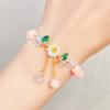 Elegant Fashion Flower Crystal Beaded Bracelets For Women Charm Shell Daisy Floral Beads Tassel Elastic Bracelet Jewelry Gifts