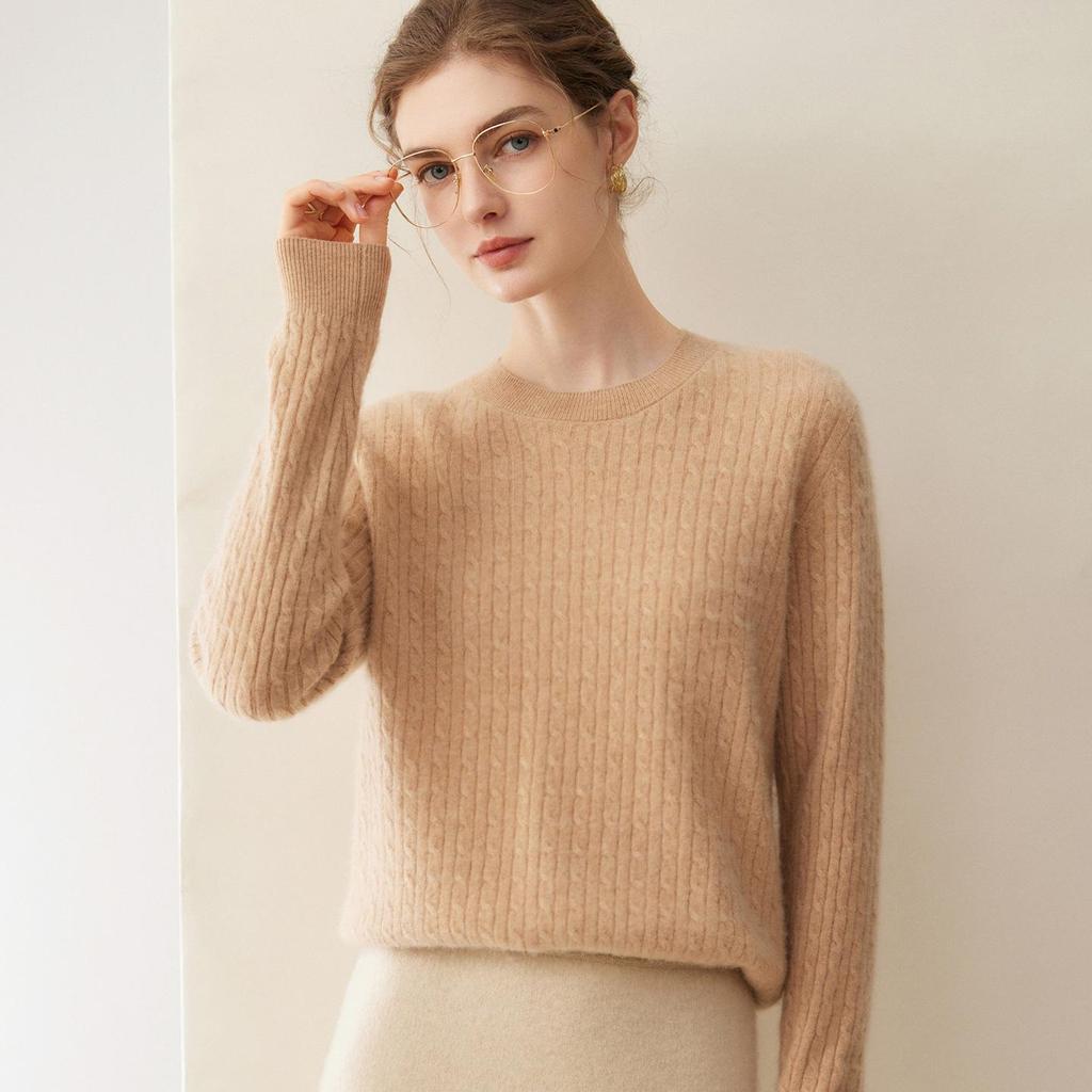 Women's 100% Cashmere Cable Knit Sweater: Winter 2026 Loose Pullover with Round Neck and Long Sleeves