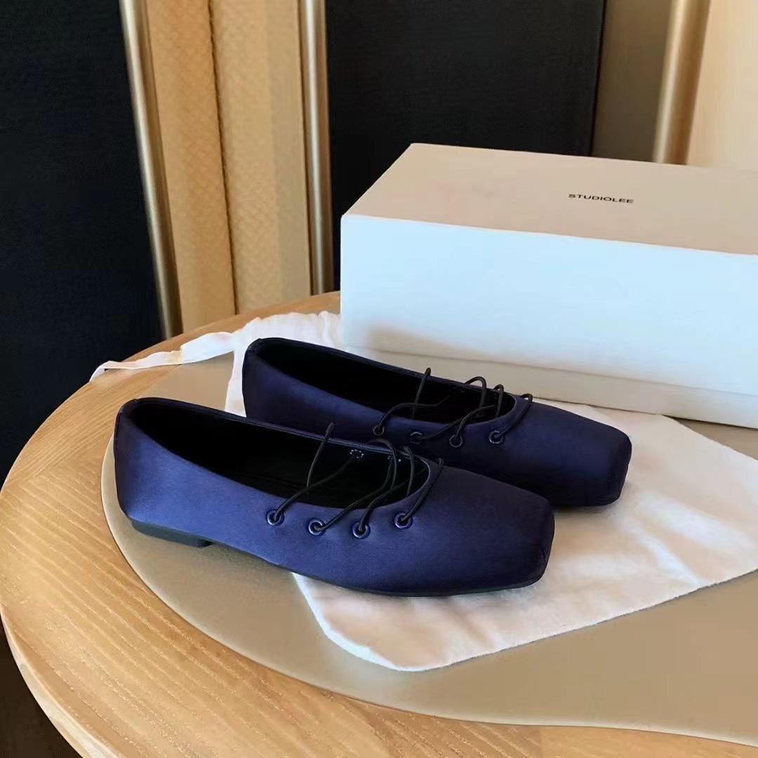 

Korean new version of blue satin leather square head retro niche light mouth single shoes Mary Jane ballet flats women 35