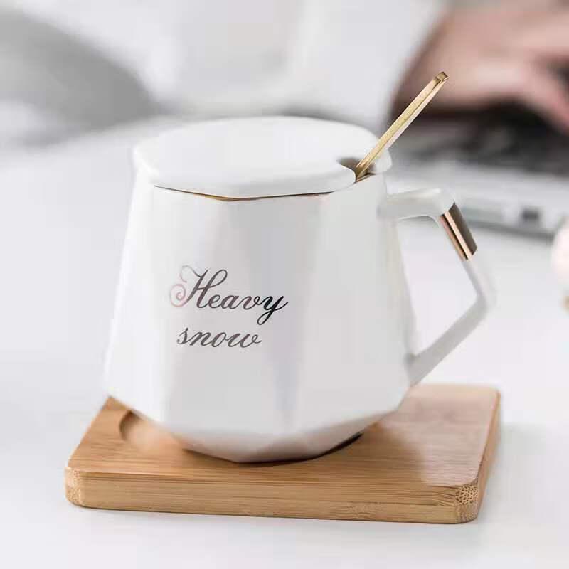 Luxury Ceramic Coffee Mug Set with Lid and Spoon