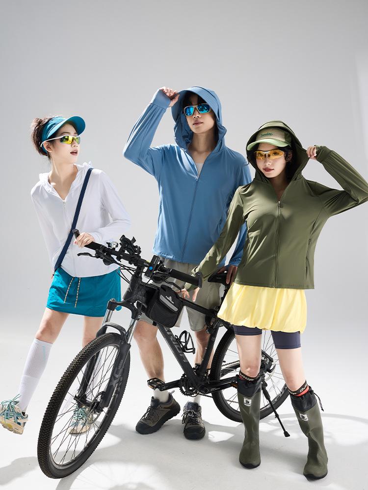 Couple's Ice Silk UV Protection Clothing - Ultra-thin, Breathable, Quick-drying, and Cooling Summer Wear.
