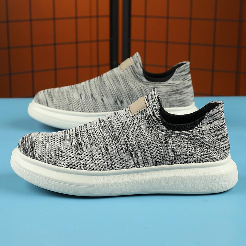 Niche lightweight casual hiking sports socks shoes breathable and comfortable street shoes