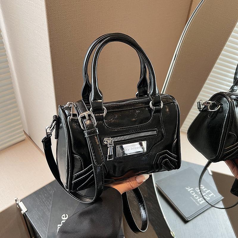 Niche Simple Casual Portable Small Bag Women's Summer New High-end Messenger Shoulder Small Square Bag