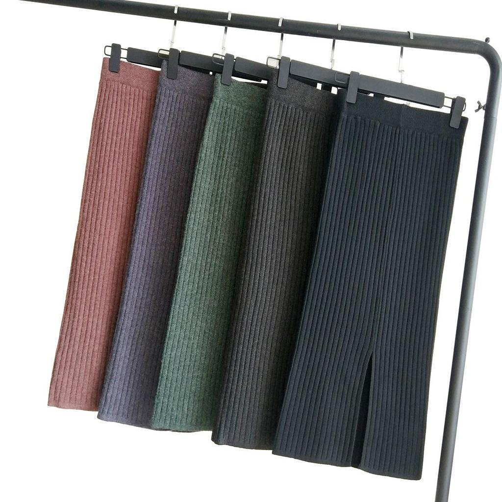 High-Waisted Knit Bodycon Skirt for Autumn/Winter 2025 - European & American Style, Mid-Length with Slit.