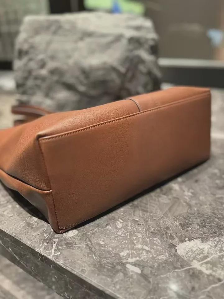 Yang Shulin Dámská kožená taška high-end: Stylová, velkokapacitní evropská a americká taška přes rameno