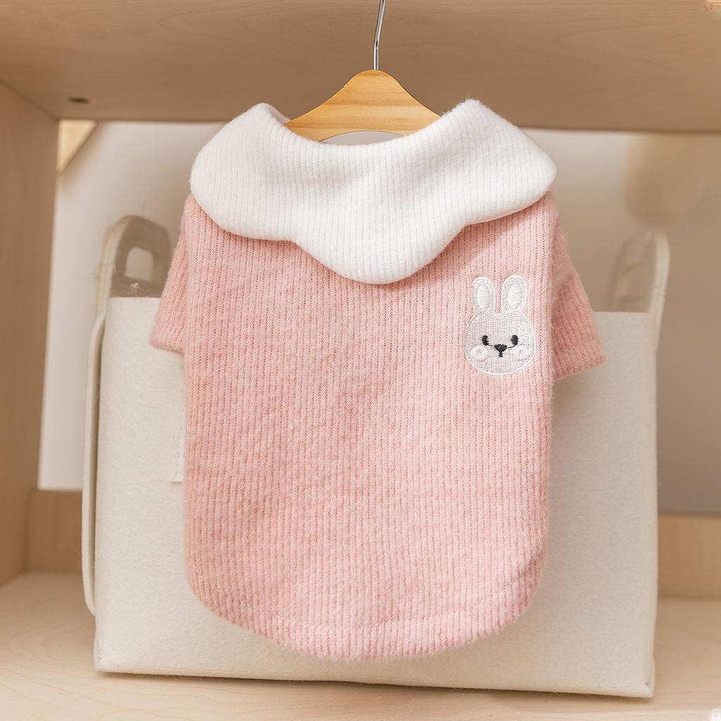 Autumn and Winter Cat Clothes Soft and Cute Two-color Button-down Bottoming Shirt Lace Lapel Collar Two Feet German Cat Hairless Cat Pet Clothes