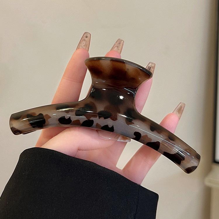 2024 Retro Leopard Print Large Hair Claw Clip for Women