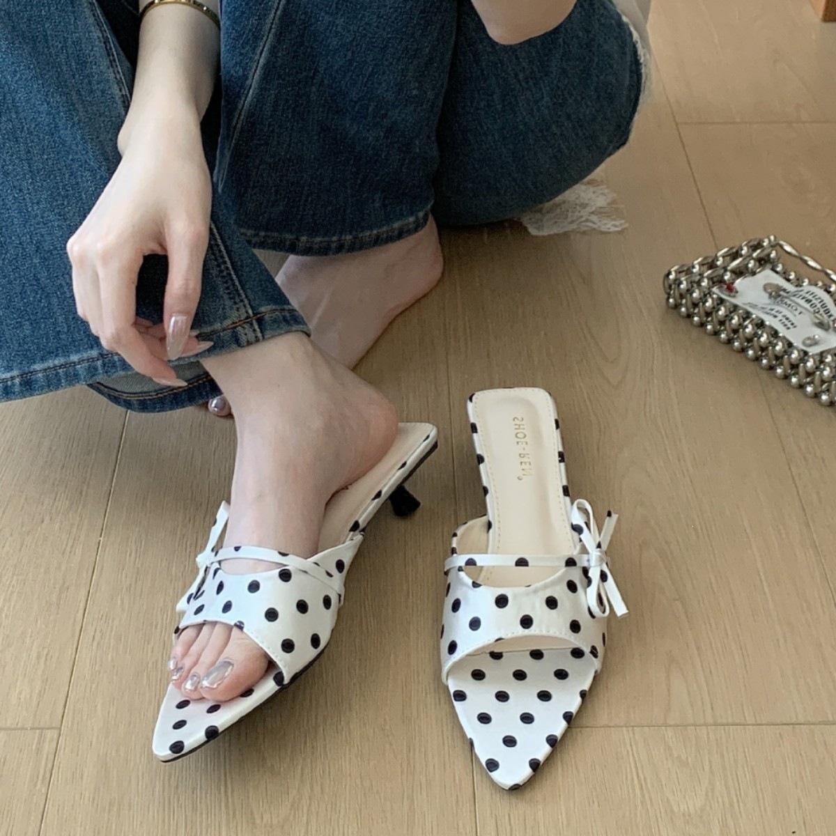Bow String Pointed Kitten And Slippers Open-Toed High-Heeled Cool Slippers 35 5390₽