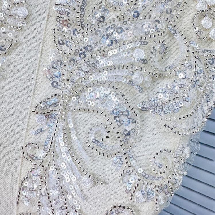 1pair Stylish Embroidered Sequins Patches Elegant Embellishments Patches for Fashion Projects and Event