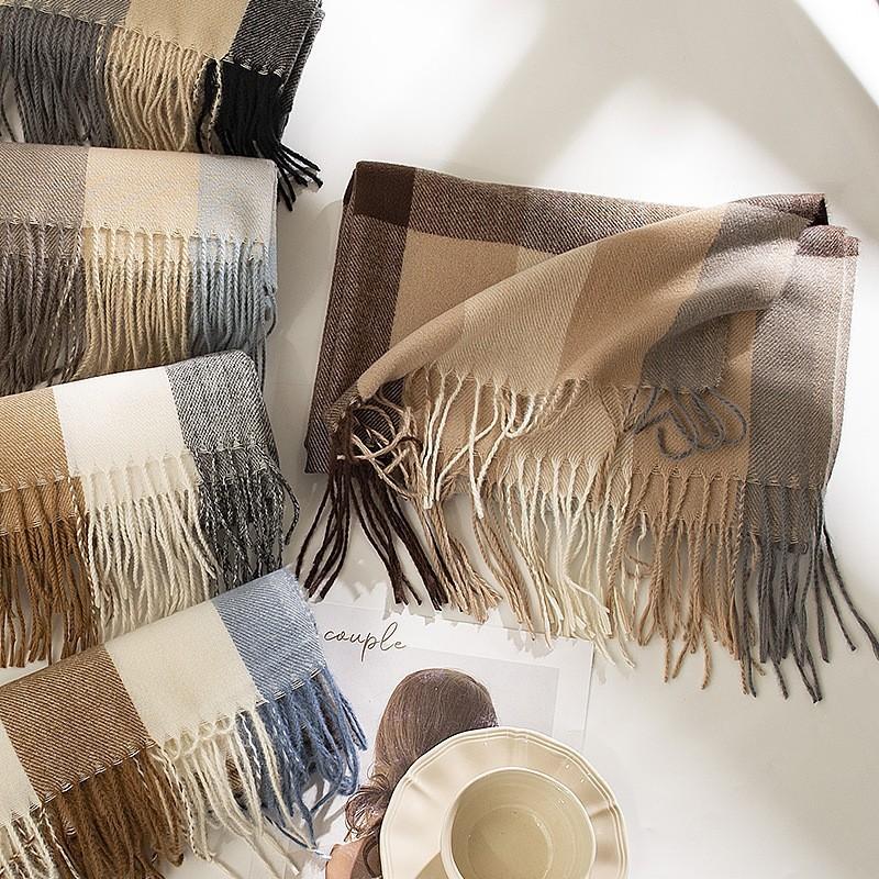 Womens Wool-Blend Plaid Scarf With Fringe Winter Wrap Shawl Warm Neck Office Chic