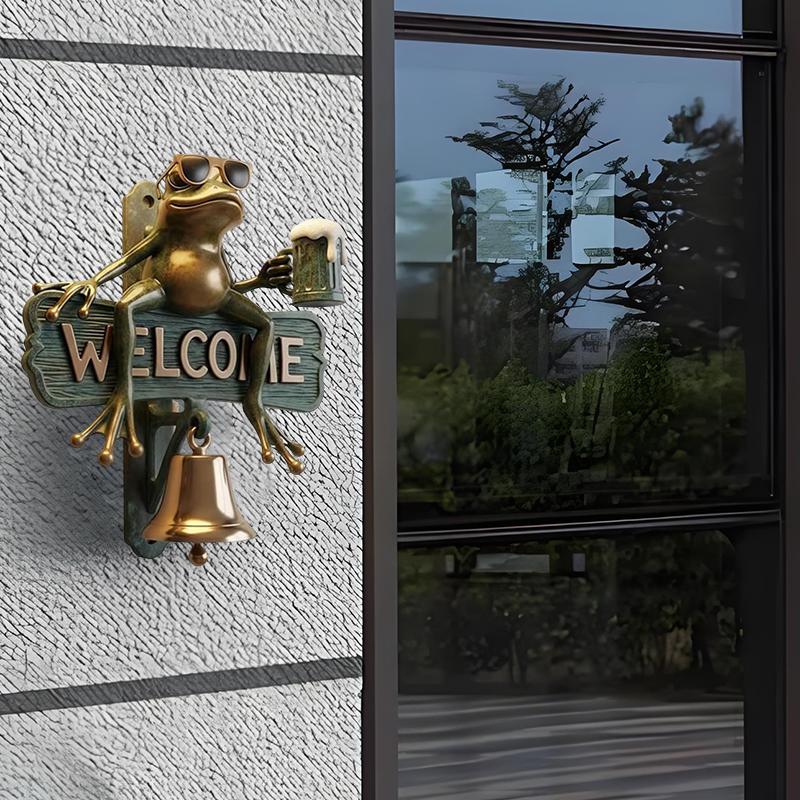 1 Pc Chill Frog Welcome Doorbell Hand-Painted Beer-Drinking Frog with Sunglasses Outdoor Garden Decorative Doorbell