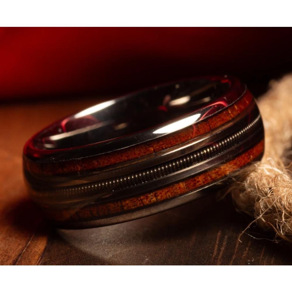 Fashionable New Double Wood Grain Three String Couple Ring