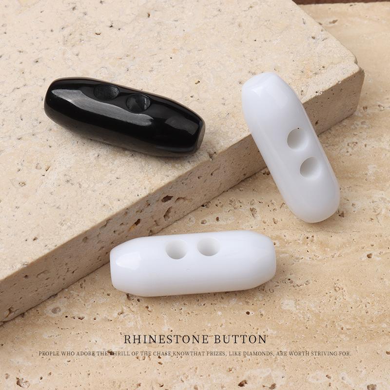 Black And White Resin Olive Buckle Coat Trench Coat Pair Buckle Down Jacket Cotton Jacket Horn Buckle Button