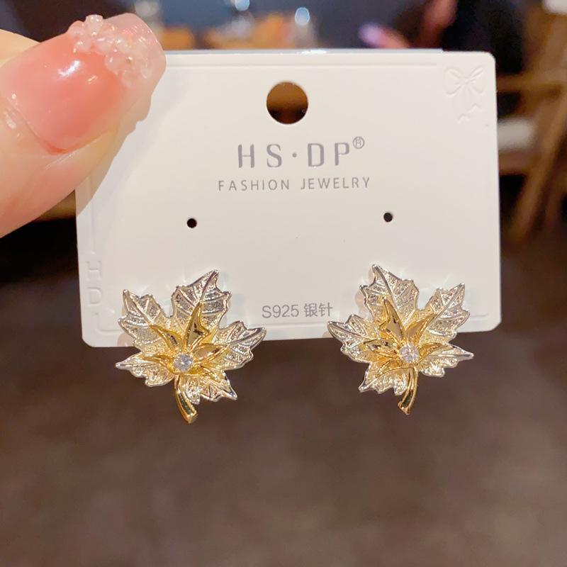 Women Fashion Minimalist Color Block Maple Leaf Metal Stud Earrings