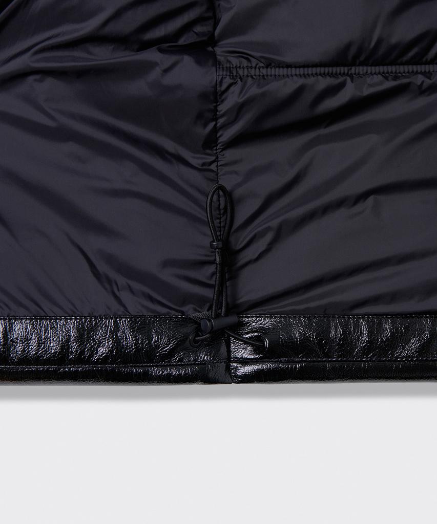 Musinsa Standard Woman Women'S Patent Synthetic Leather Puffer Short Padded Jacket [Black]