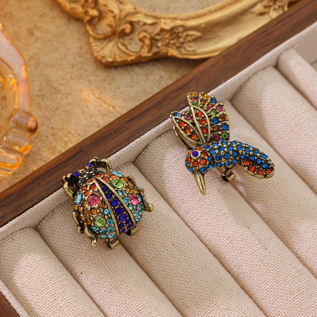 Vintage Insect Earrings Fashion Retro Lively Cute Series