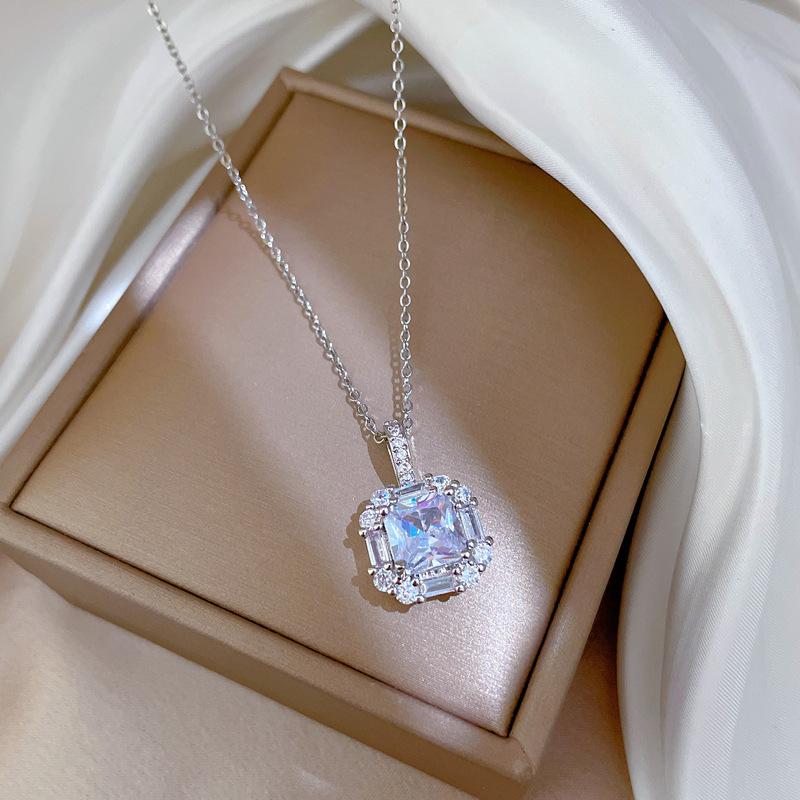 Multi-Element Style Copper Micro-Inlaid Necklace Combination Female Real Gold Electroplated Exquisite Collarbone Chain
