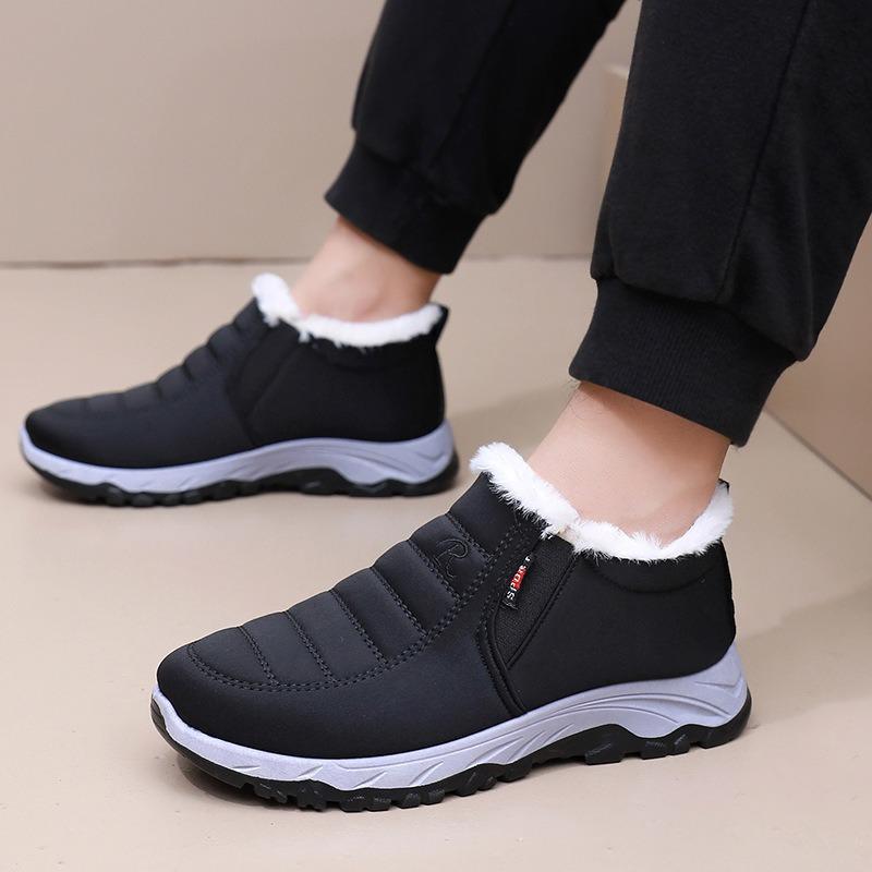 Winter new Beijing cloth shoes men's and women's snow boots piled and thickened soft-soled non-slip cotton shoes
