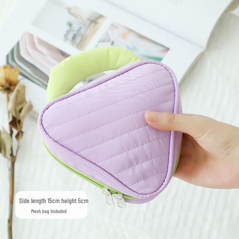 Large Capacity Solid Color Quilted Cosmetic Bag with Vertical Stripes - Cute and High-End Design, Ideal for Souvenir or Storage