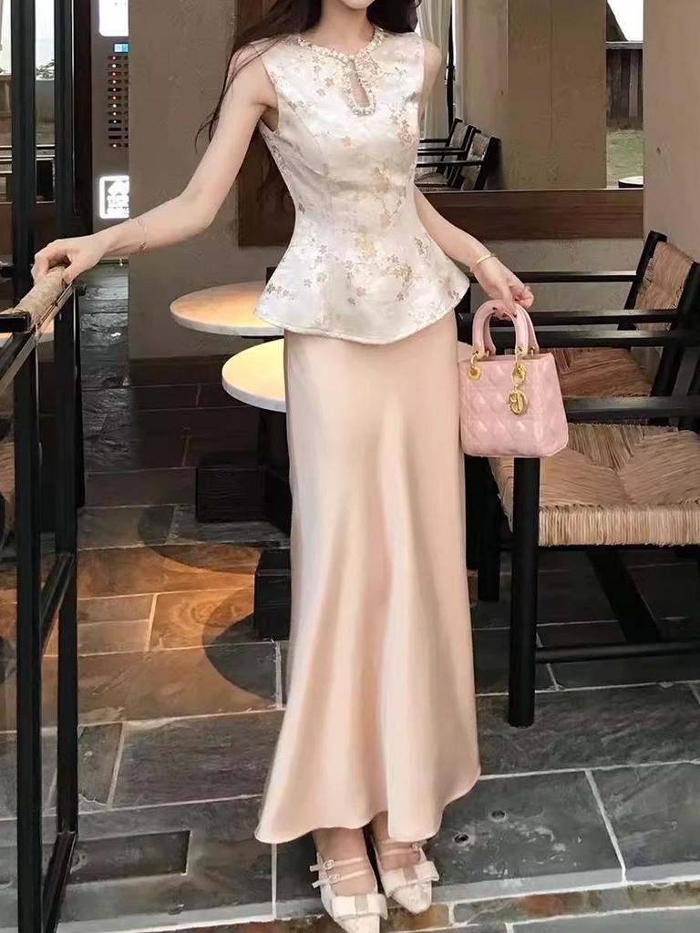 Muzi Li's Li Xin Satin Jacquard Waist-Cinched Vest & Midi Skirt Set