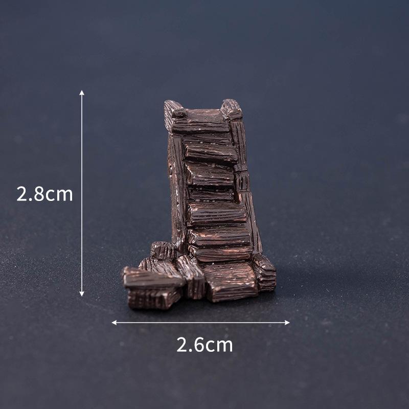 Halloween Mini Resin Figurine Scary Skull Coffin Chair House Decor for Haunted House Indoor Outdoor Party Prop