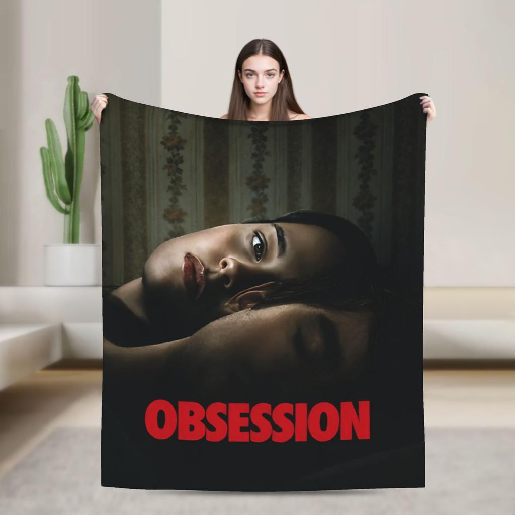 Obsession Bloody Girl Black and White Blanket Warm Plush Throw Blanket For Boy Girl Living Room Flannel Bedspread Bed Cover