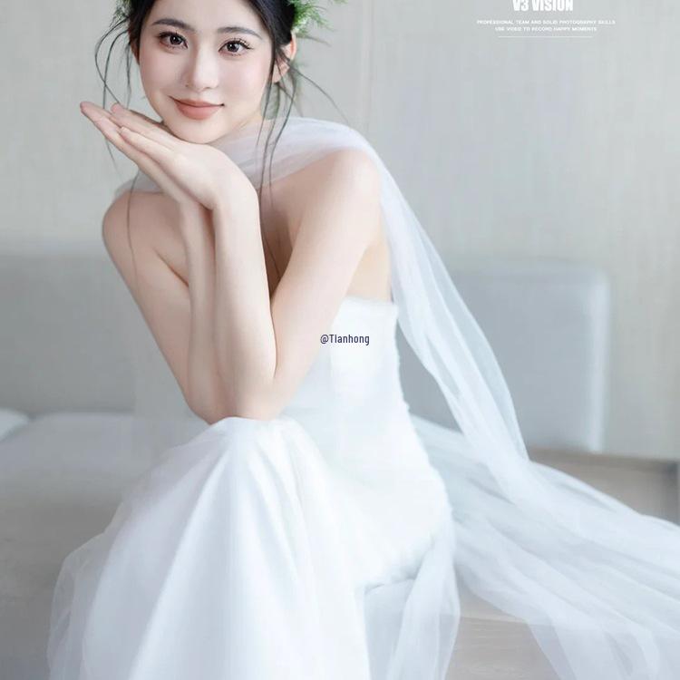 Silk Wedding Veil & Scarf Set for Bride Photoshoot