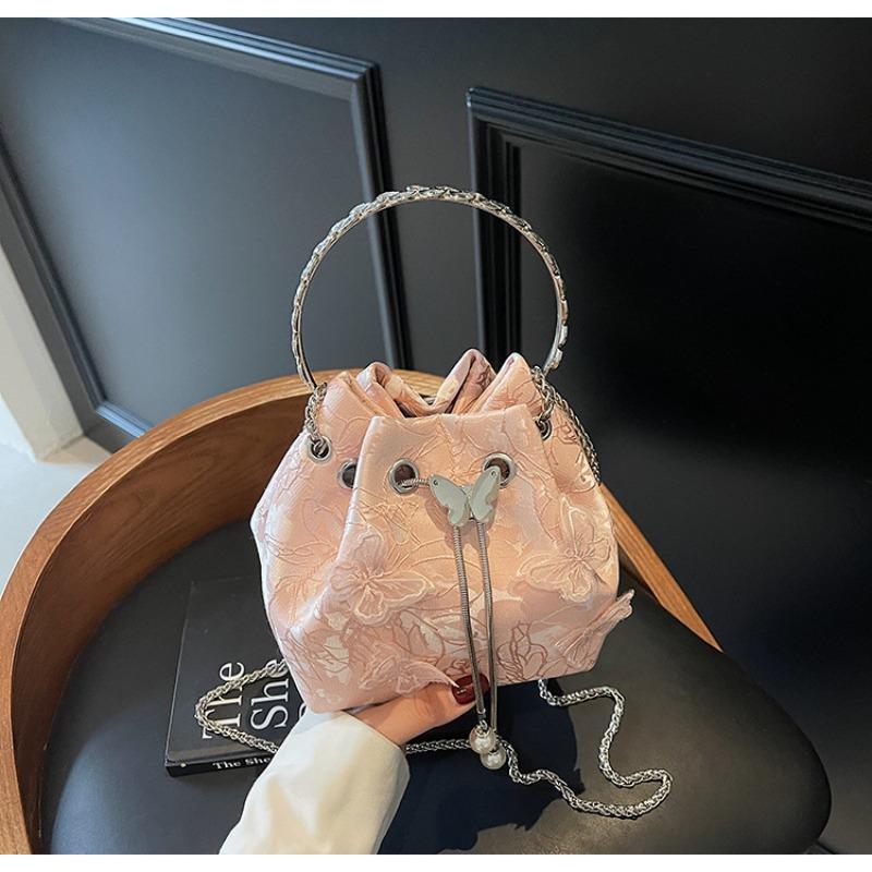 Trend Hand-carried Bucket Bag Women's New Versatile Chain Commuter To Work Shoulder Messenger Bag