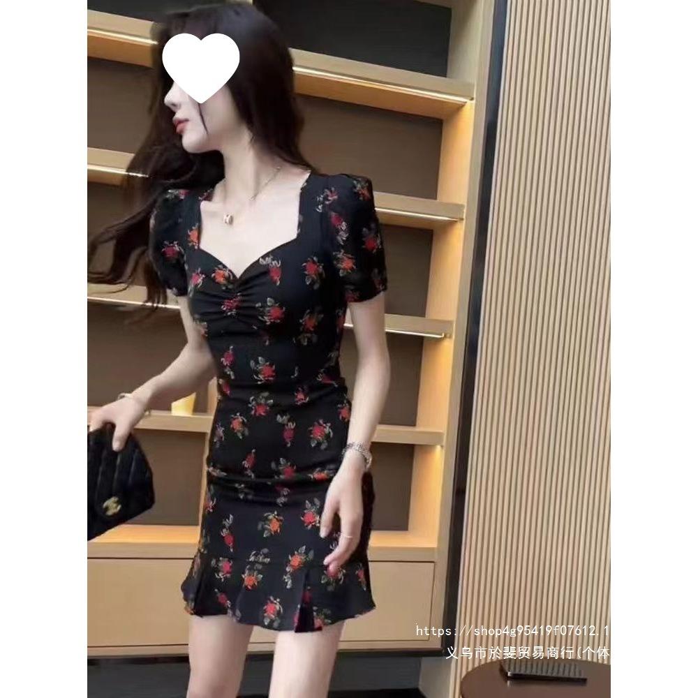 Summer New Foreign Style Square Neck Bubble Sleeve Dress Women's French Slim Fit High Waist Temperament Skinny Short Skirt