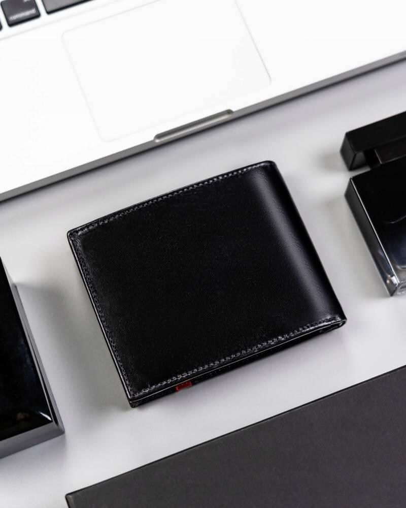 Large, elegant men's wallet made of natural leather - Rovicky