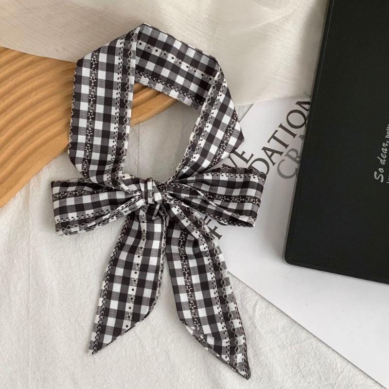 Long silk scarf, new versatile plaid corrugated headscarf, headband, hair tie, bag streamer, neck scarf, decorative belt.