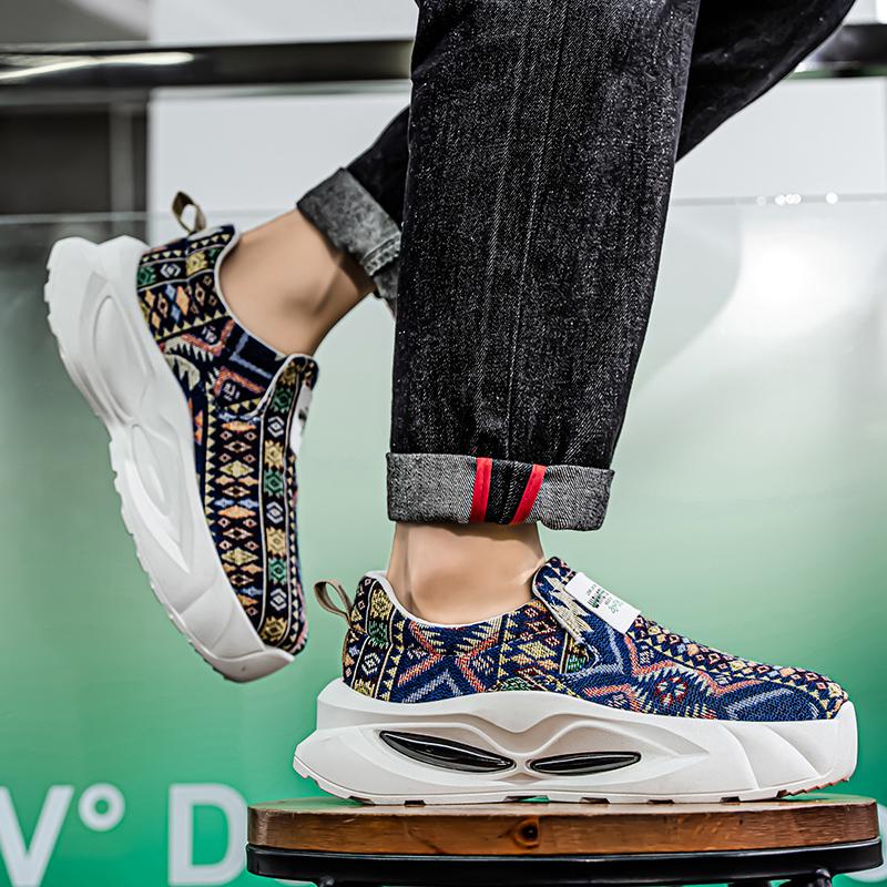 Men’s Sports Shoes Casual Street Style Platform Sneakers Students Over Sized Printed Skateboard Shoes Height Increase