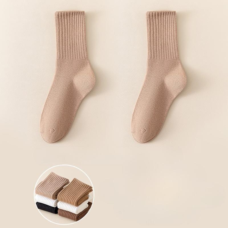 

Женские осенне-зимние дезодорирующие влагопоглощающие высокоэластичные спортивные бесшовные носки-гольфы 1 pair хаки