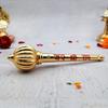 Goldmessing Hanuman Gada – „Jai Shree Ram“ Heilige Keule Ausstellungsstück für Pooja-Raum, Tempel & Göttliche Wohnkultur